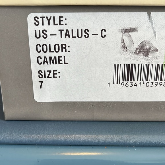 PATRIZIA by Spring Step-Talus Sandal - Picture 6 of 6